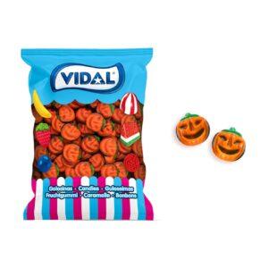 Chucherías originales de Vidal Golosinas en formas de terroríficas calabazas con un intenso sabor a fresa y una textura brillante y blandita que te cautivará. Perfectas para disfrutarlas en tus fiestas de Halloweens o en cualquier época del año en fiestas temáticas o eventos. Sabor: Fresa. No contiene: Sin gluten Sin grasa Formato: Bolsa de 1 Kg 133 uds aprox.